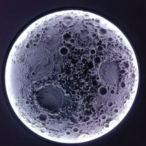 Lámpara luna hiperrealista